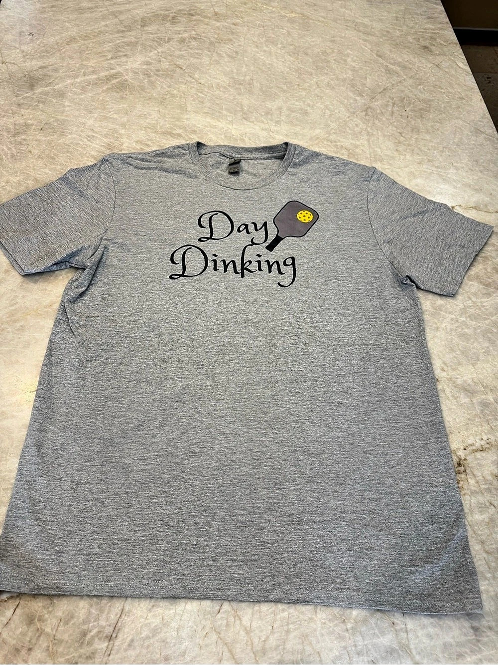 Gildan Day Dinking Pickleball Graphic T-Shirt Size Large